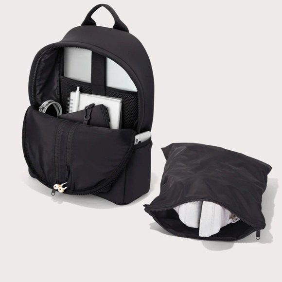 Dagne Dover Dakota Neoprene Backpack size medium in black - Picture 5 of 9